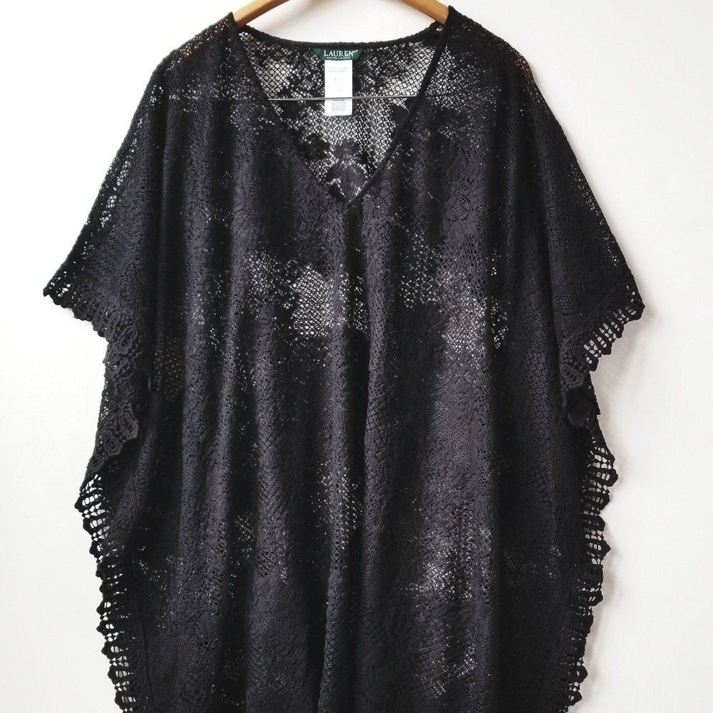 LAUREN RALPH LAUREN Black Lace V-neck Poncho Cover-Up S/M.